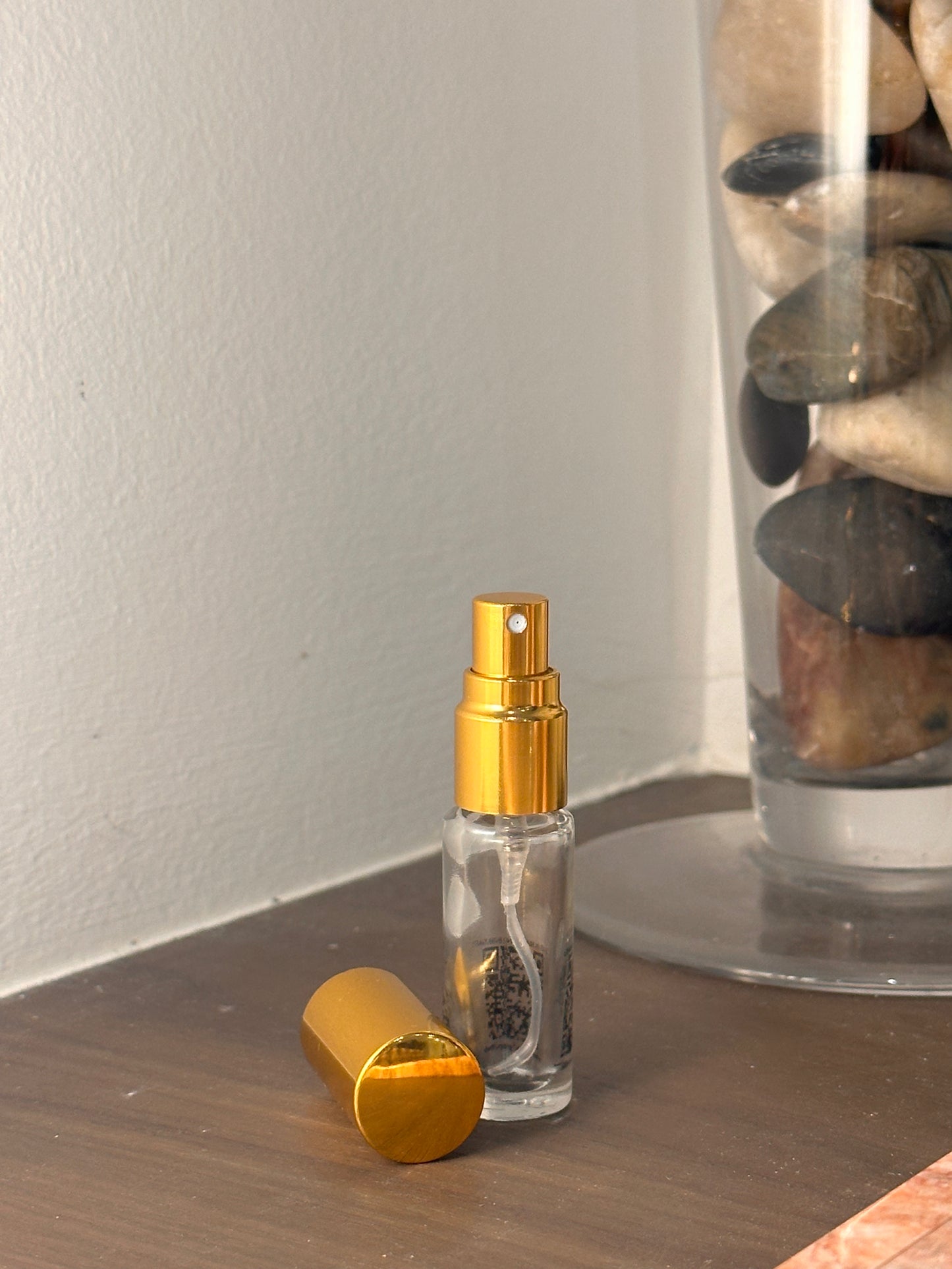 4.2 ml thick wall decant bottle