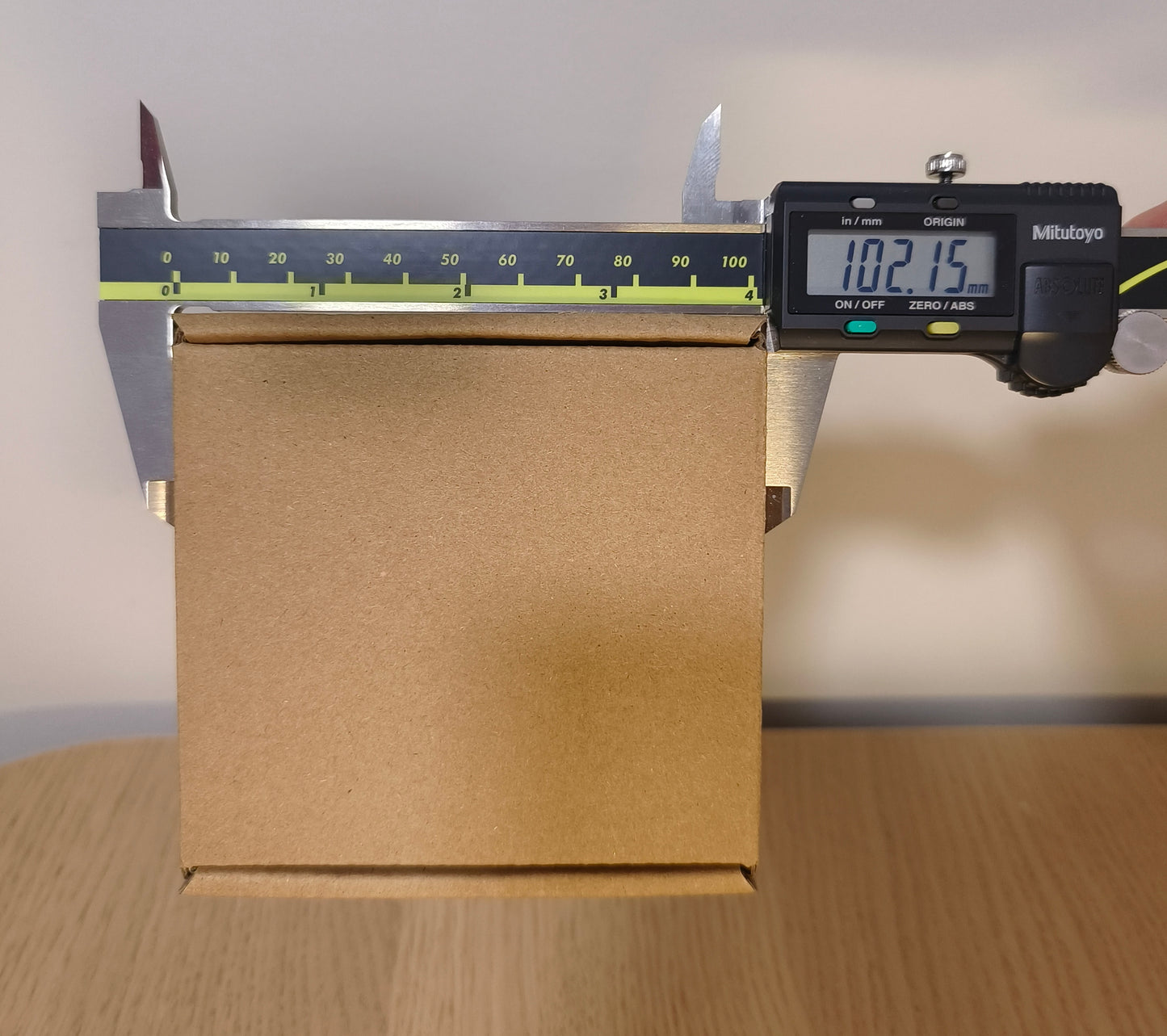 100 pcs corrugated kraft mailer/slot boxes - 102mm x 102mm x 17mm