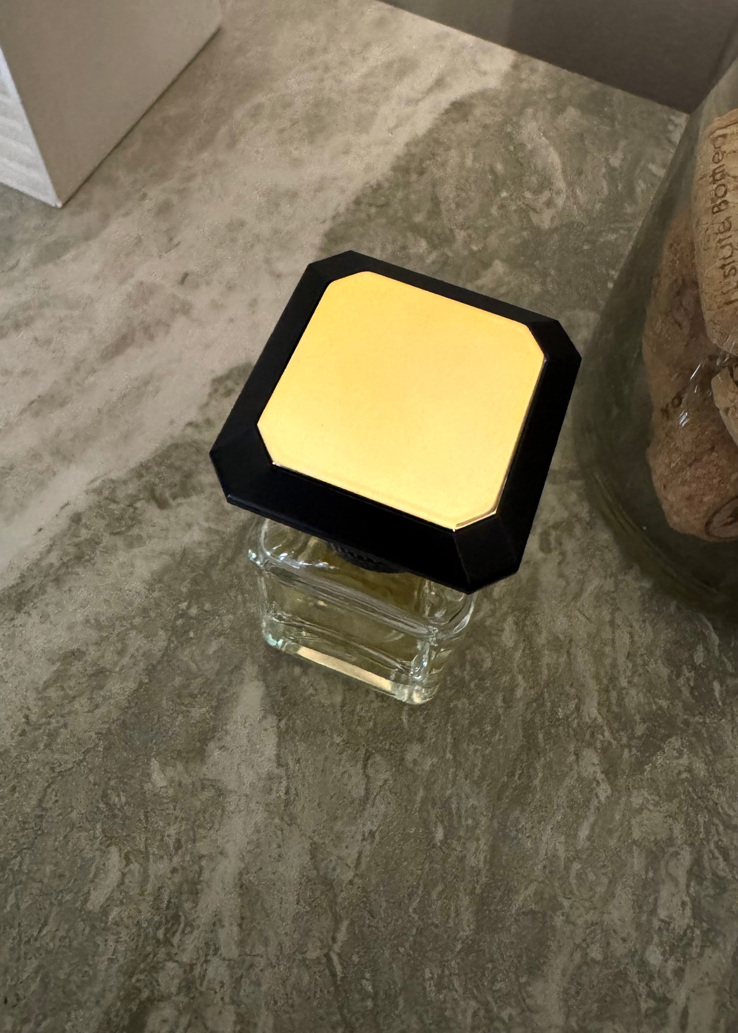 35mL pressurized G or Arn type decant bottle